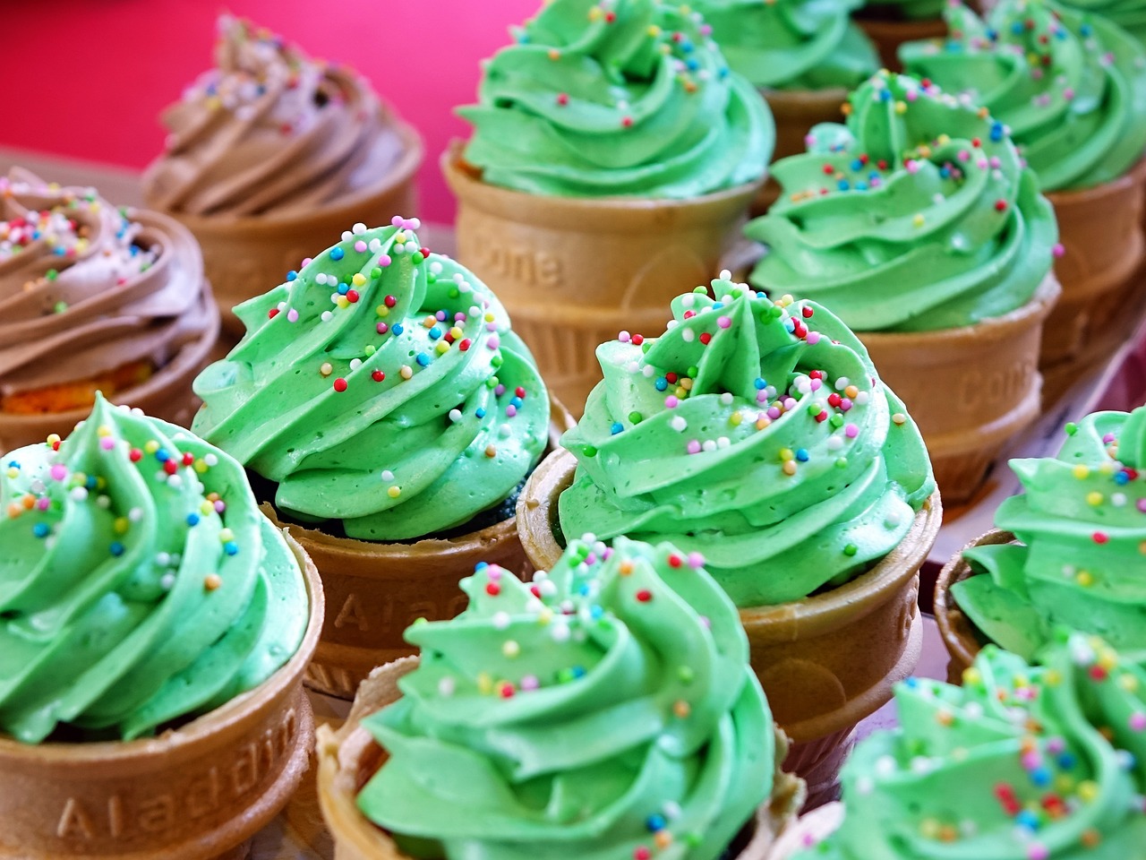 cupcakes, dessert, food-1133146.jpg